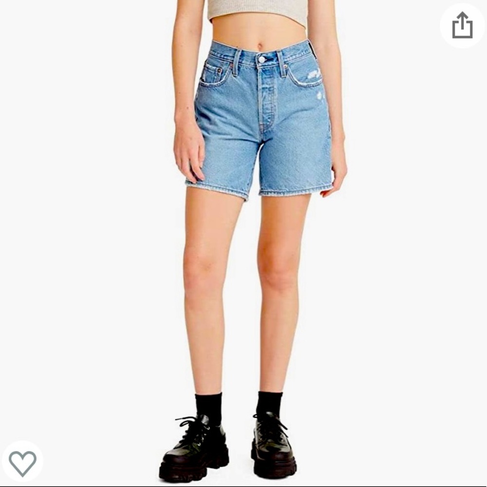 Levi's MID shorts